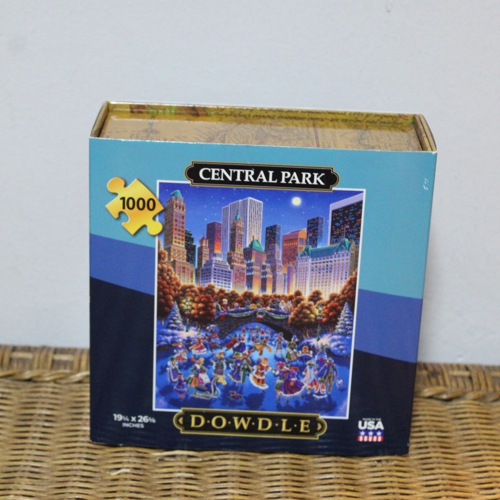 Dowdle Central Park 1000-piece jigsaw puzzle.The artwork, created by folk artist